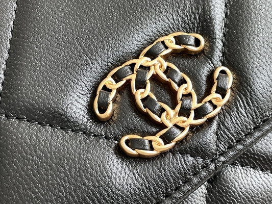 Lammfell-Gold Preloved brannte Klappen-Tasche Taschen-Chanels 19 Mini-Soem ein