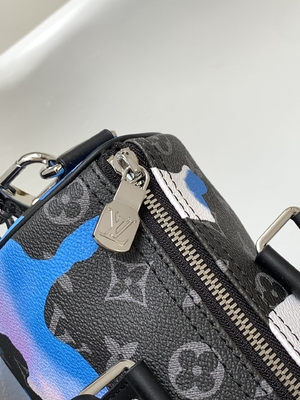 Sonnenaufgang-Monogramm-Eklipse brannte Raum Bote-Bag LV Keepall Bandoulière 25 mit einer Ansicht ein