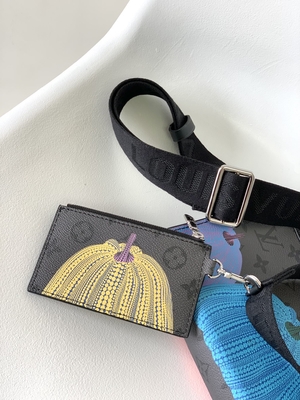 Reise-Kürbis-Druck Gaston Wearable Wallet LV X YK Mini Designer Purses Louis Vuitton Pochette