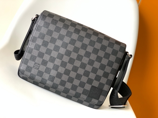 Bote Bag Graphite Black Louis Vuitton Branded Mens Bag-Bezirks-P.M. Damier
