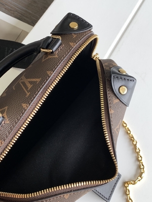 Monogramm-Brown-Schwarzes Louis Vuitton Custom Branded Bagss zierliches Malle Souple Empreinte