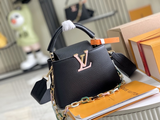 Das Ziegenfell, das Preloved zeichnet, brannte Tasche Louis Vuitton Capucines Mini ein