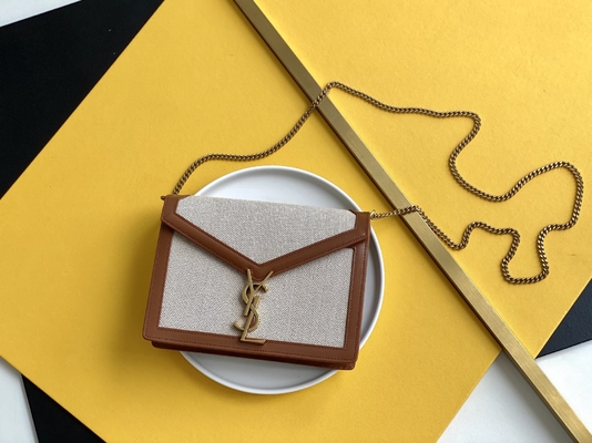 Heiliges Laurent Preloved Branded Bag YVES SAINT LAURENT Cassandra Shoulder Bag