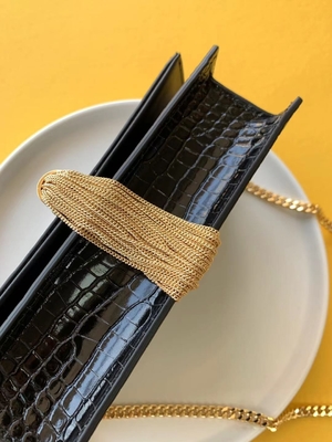Kalbsleder YVES SAINT LAURENT-Schwarz-Taschen-Goldkette Kate Small Tassel