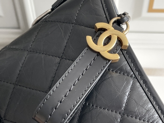 Vor besessenes Chanel Gabrielle Shoulder Bag Hobo Handbag-Kalbsleder