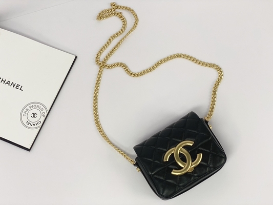 Schwarzes Lammfell-lederner gebrandmarkter Bote Bag Chanel Flap Phone Holder