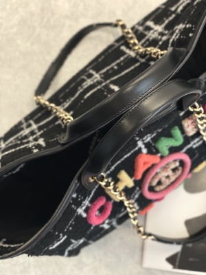Gewohnheit 2022 Chanels Sotheby's brannte Regenbogen-Totalisator der Taschen-Tweed-Strand-Taschen-FW ein