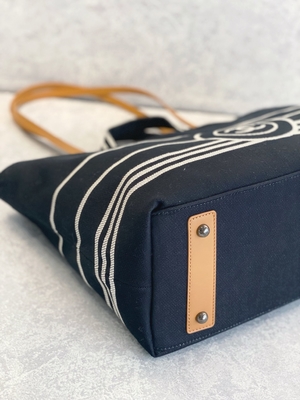 Weisen-Umhängetasche-Totalisator 32x13x24 ODM-Stickerei-Chanels 2